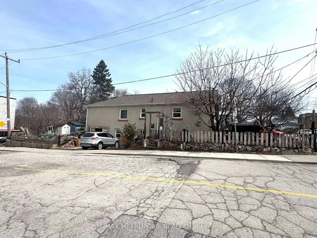 Additional image 11 of 982 Cosburn Ave