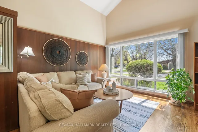 Additional image 4 of 27 Oakley Blvd