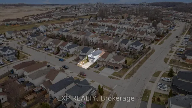 Additional image 47 of 179 HENHOEFFER Cres