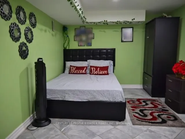 Additional image 7 of 8 Bayridge Dr