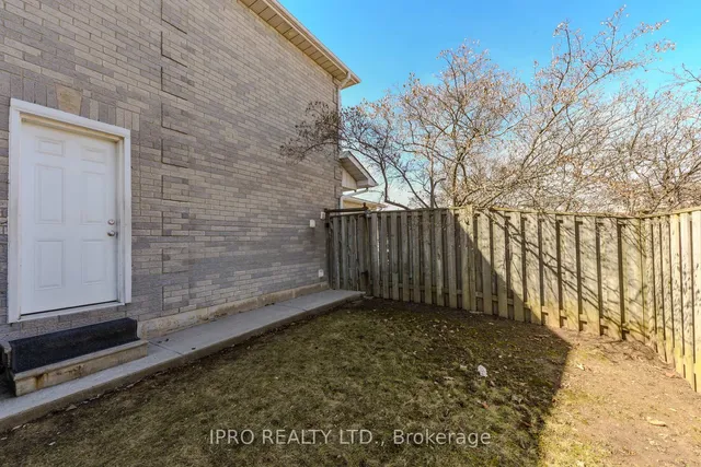 Additional image 48 of 5136 Palomar Cres