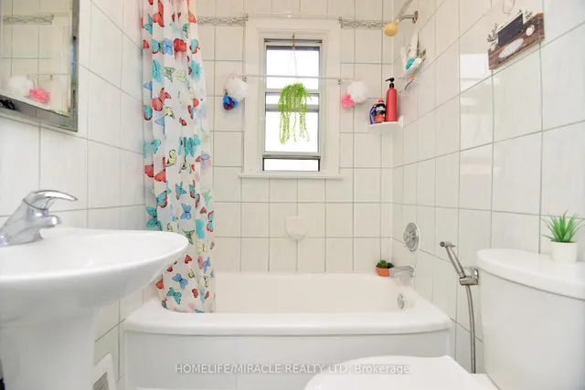 Additional image 36 of 7 Sophia St