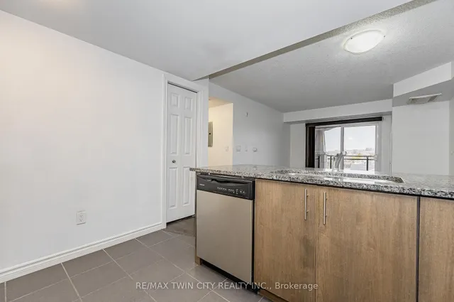 Additional image 15 of 155 Commonwealth St Unit 410