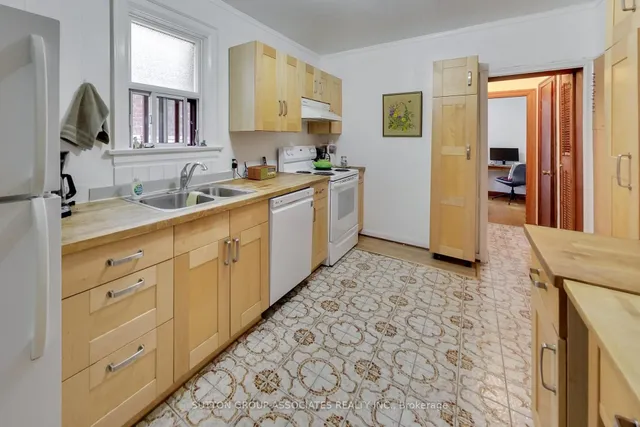 Additional image 16 of 47 Robina Ave