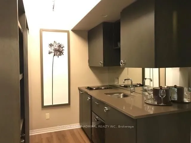 Additional image 5 of 1 King St Unit 1009