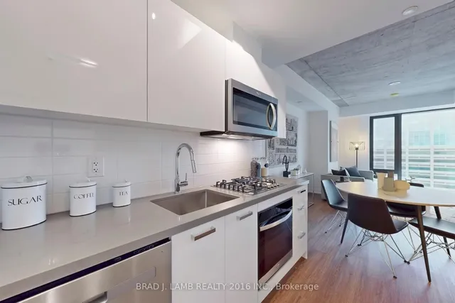 Additional image 21 of 195 McCaul St Unit 1603