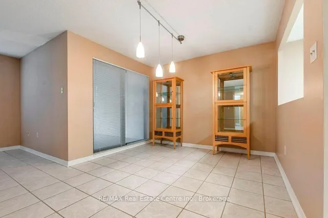 Additional image 14 of 165 Bold St Unit 204