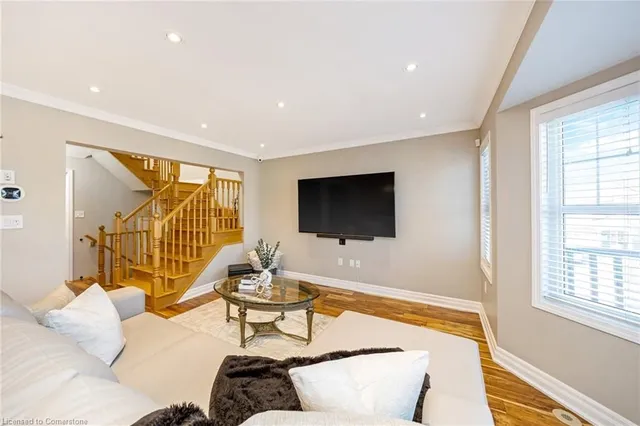 Additional image 11 of 681 Speyer Cir