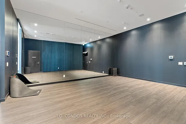 Additional image 40 of 20 Edward St Unit 1019