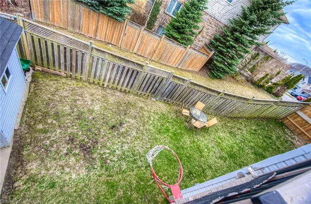 Additional image 22 of 30 Everglade Cres