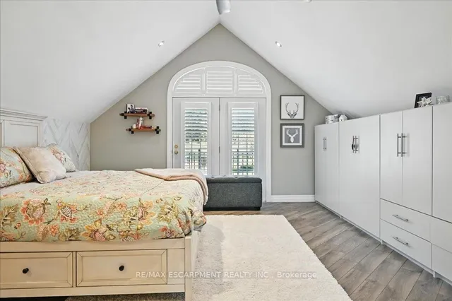 Additional image 25 of 693 King Rd