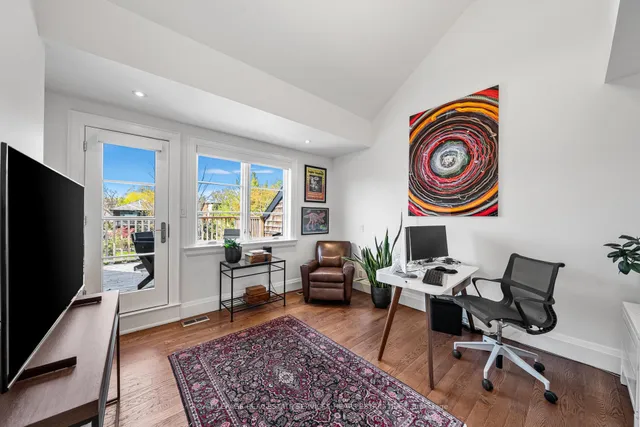 Additional image 22 of 112 Glencairn Ave