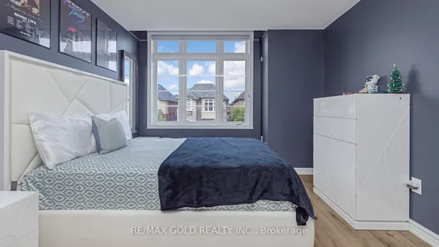 Additional image 33 of 5 Lola Cres