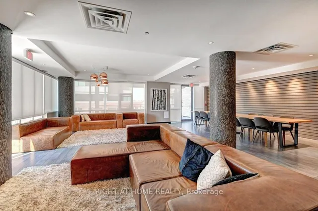 Additional image 41 of 85 Duke St Unit 1212