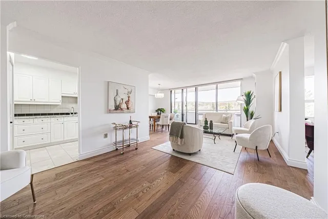 Additional image 5 of 2055 Upper Middle Rd Unit 509