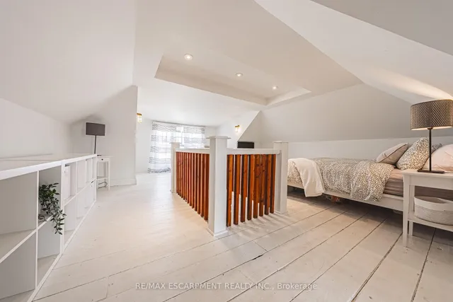 Additional image 32 of 78 Colbourne St