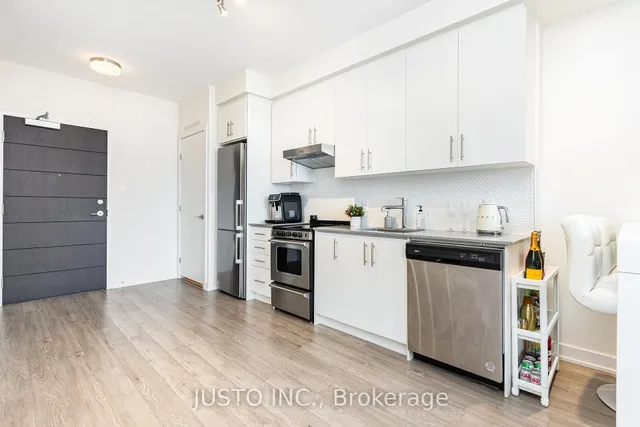 Additional image 10 of 212 King William St Unit 618