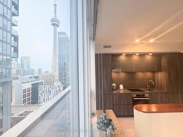 Additional image 16 of 35 Mercer St Unit 2014