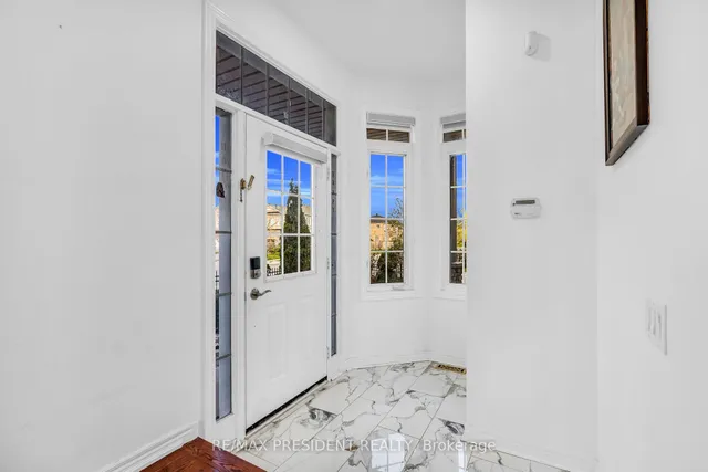 Additional image 6 of 994 Ledbury Cres