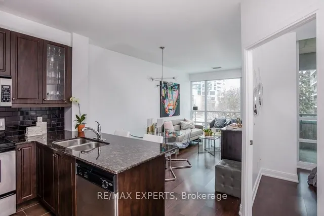 Additional image 4 of 88 Broadway Ave Unit 316