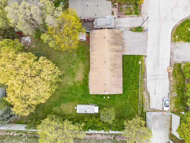 Additional image 46 of 8 Northcliffe Ave