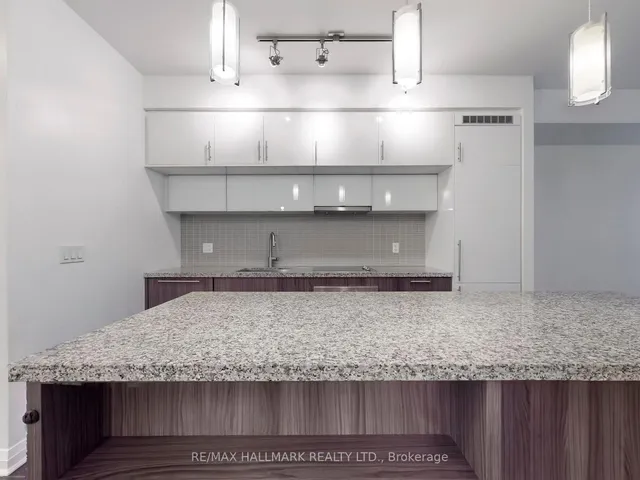 Additional image 6 of 8 Mercer St Unit 411