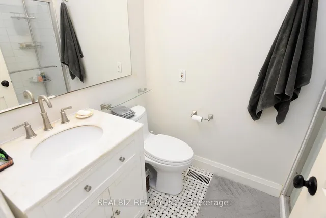 Additional image 45 of 7 Swallow Crt