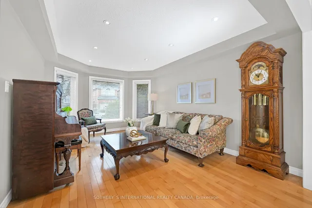 Additional image 39 of 1422 Summerhill Cres