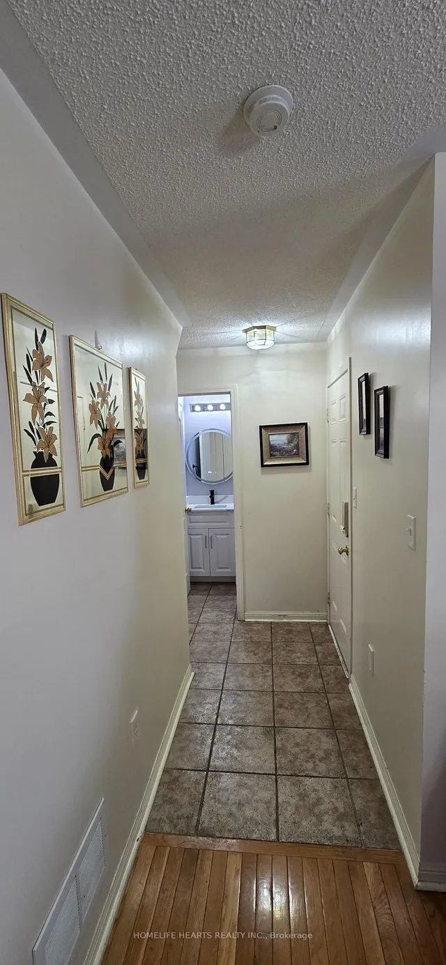 Additional image 10 of 35 Triple Crown Dr