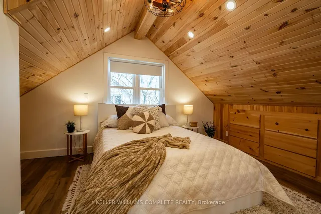 Additional image 32 of 2812 Upper James St