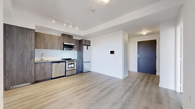 Additional image 10 of 412 Silver Maple Rd Unit 720