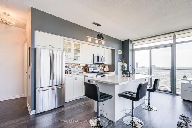 Additional image 13 of 105 The Queensway N/A Unit 2710