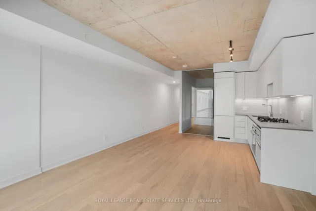 Additional image 29 of 2720 Dundas St Unit 302