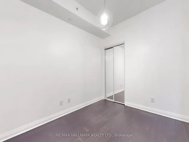 Additional image 21 of 8 Mercer St Unit 411