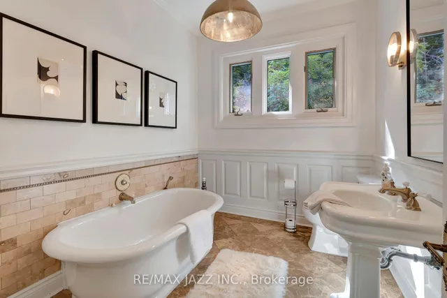 Additional image 36 of 407 Queen St