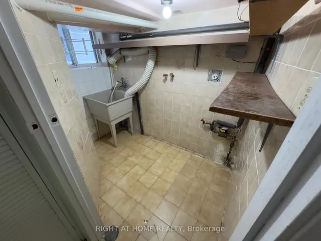 Additional image 46 of 5 Parr St