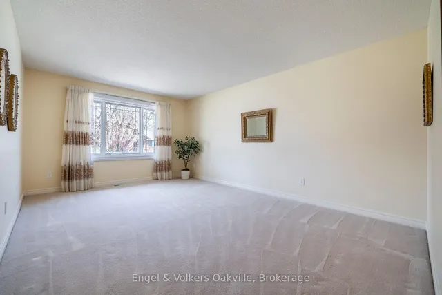 Additional image 8 of 950 Wintergreen Pl