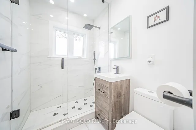 Additional image 25 of 3133 St. Clair Ave