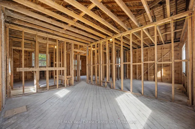 Additional image 47 of 1180 Union St