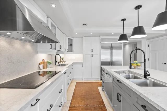 Additional image 11 of 32 Parkhurst Blvd