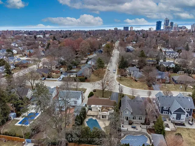 Additional image 48 of 2173 Deyncourt Dr