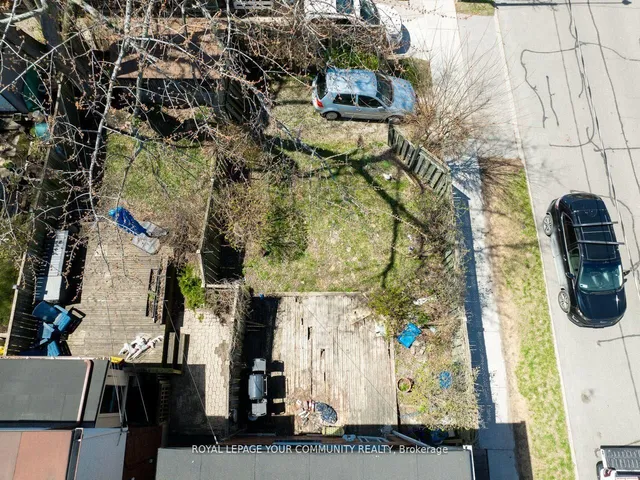 Additional image 16 of 98 Woodmount Ave