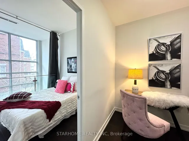 Additional image 20 of 1030 King St Unit 119