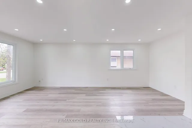 Additional image 4 of 70 Kimbark Dr