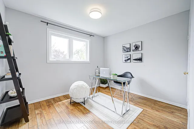 Additional image 17 of 70 Clydesdale Dr