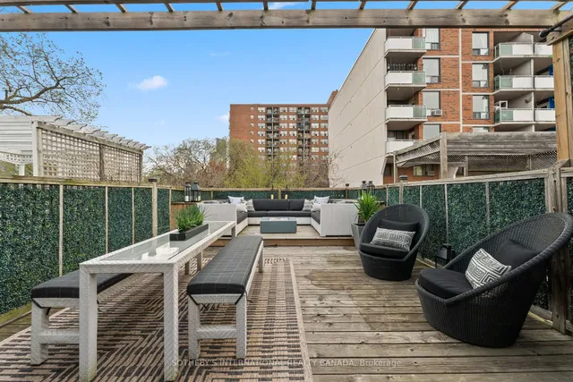 Additional image 33 of 488 Ontario St