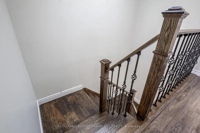 Additional image 18 of 5 Asterwind Cres