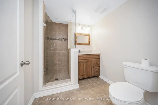 Additional image 15 of 3192 Sorrento Cres