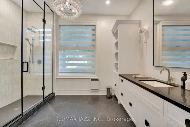 Additional image 33 of 407 Queen St