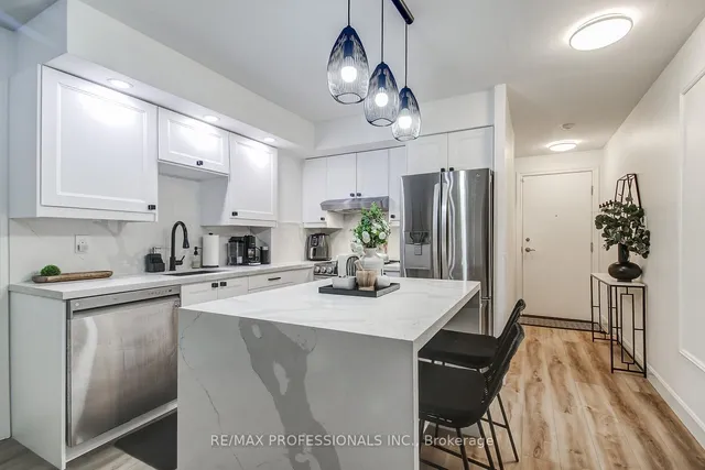 Additional image 14 of 5229 Dundas St Unit 312